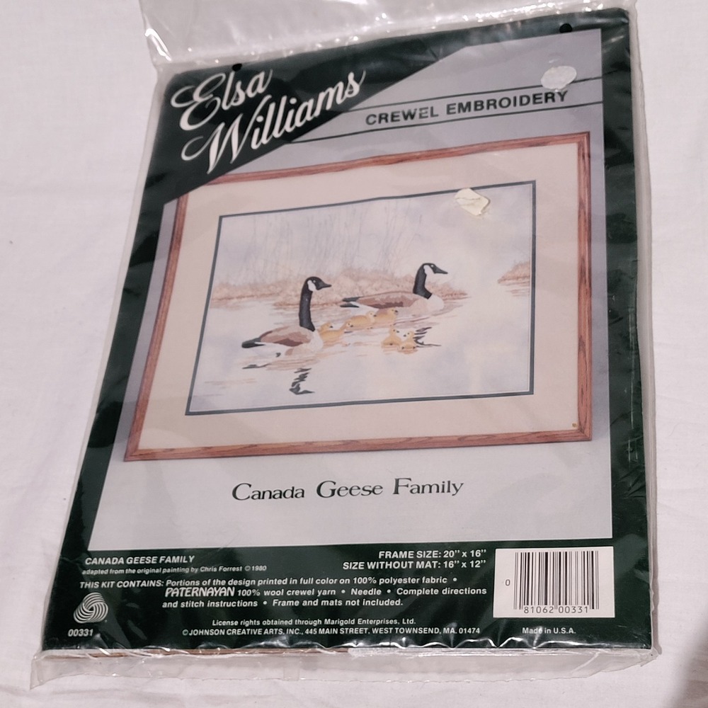 Elsa Williams crewel Embroidery Canada Geese‎ Family Without Mat Size 16" X 12"